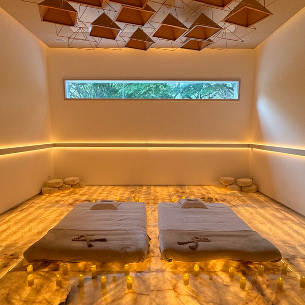 Massagem na Sala De Quartzo
